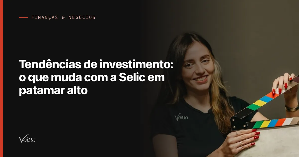 Investidor analisando gráficos de renda fixa