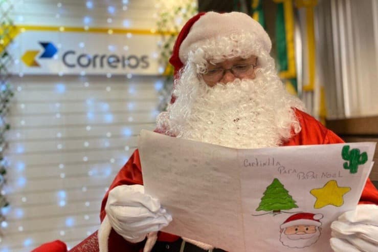 Correios: Cartas para o Papai Noel