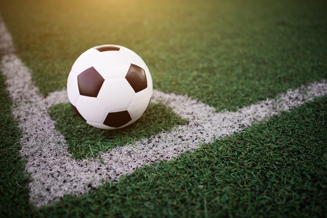 33 dos 40 clubes brasileiros contam com casas de apostas como patrocinadoras. Foto: Freepik. 33 dos 40 clubes brasileiros contam com casas de apostas como patrocinadoras. Foto: Freepik.