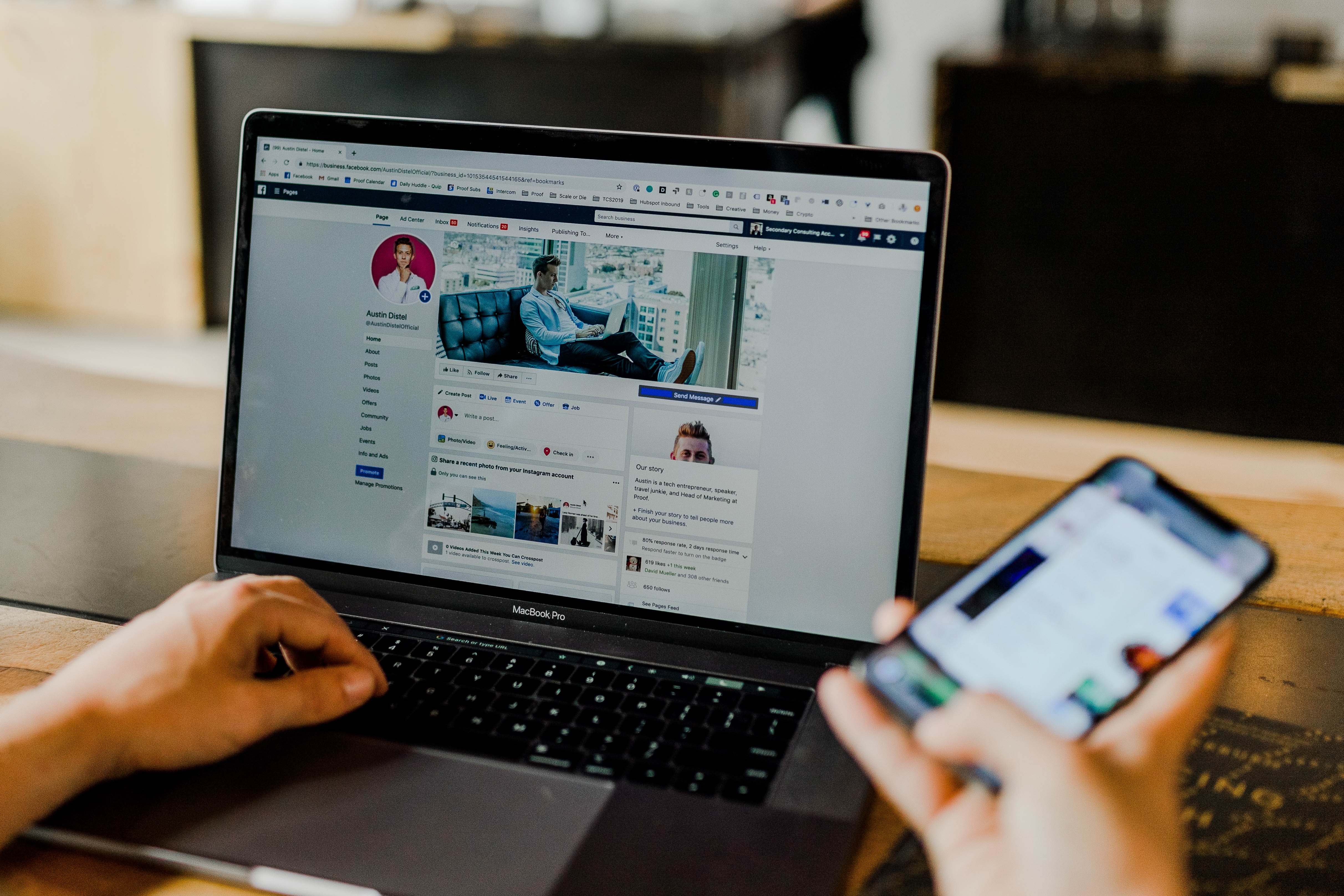 A comunicação visual resulta no engajamento do publico com a sua marca. Foto: Unsplash - Austin Distel