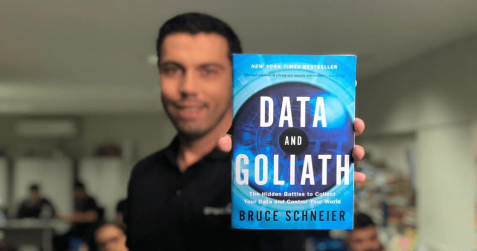 Data and Goliath - Bruce Schneier