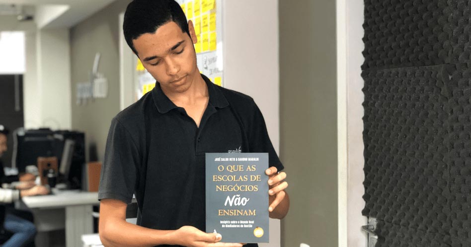 O Que as Escolas de Negócios Não Ensinam - José Salibi Neto, Sandro Magaldi